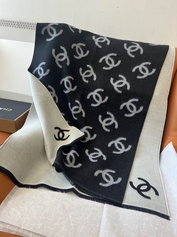 Chanel Scarf 70X200cm 95%绵羊毛5%真丝 E102210